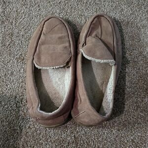 Unisex house slippers size large